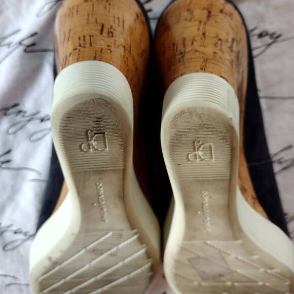 Donald J Pliner Carli Black Shoes Suede Wedges Size 7 Pump Cork Look Peep Toe - Picture 5 of 6